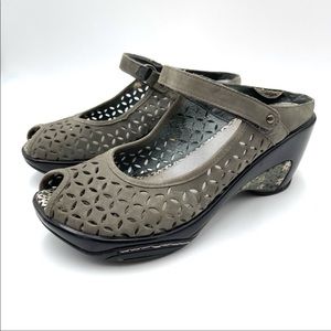 Jambu Journey Encore